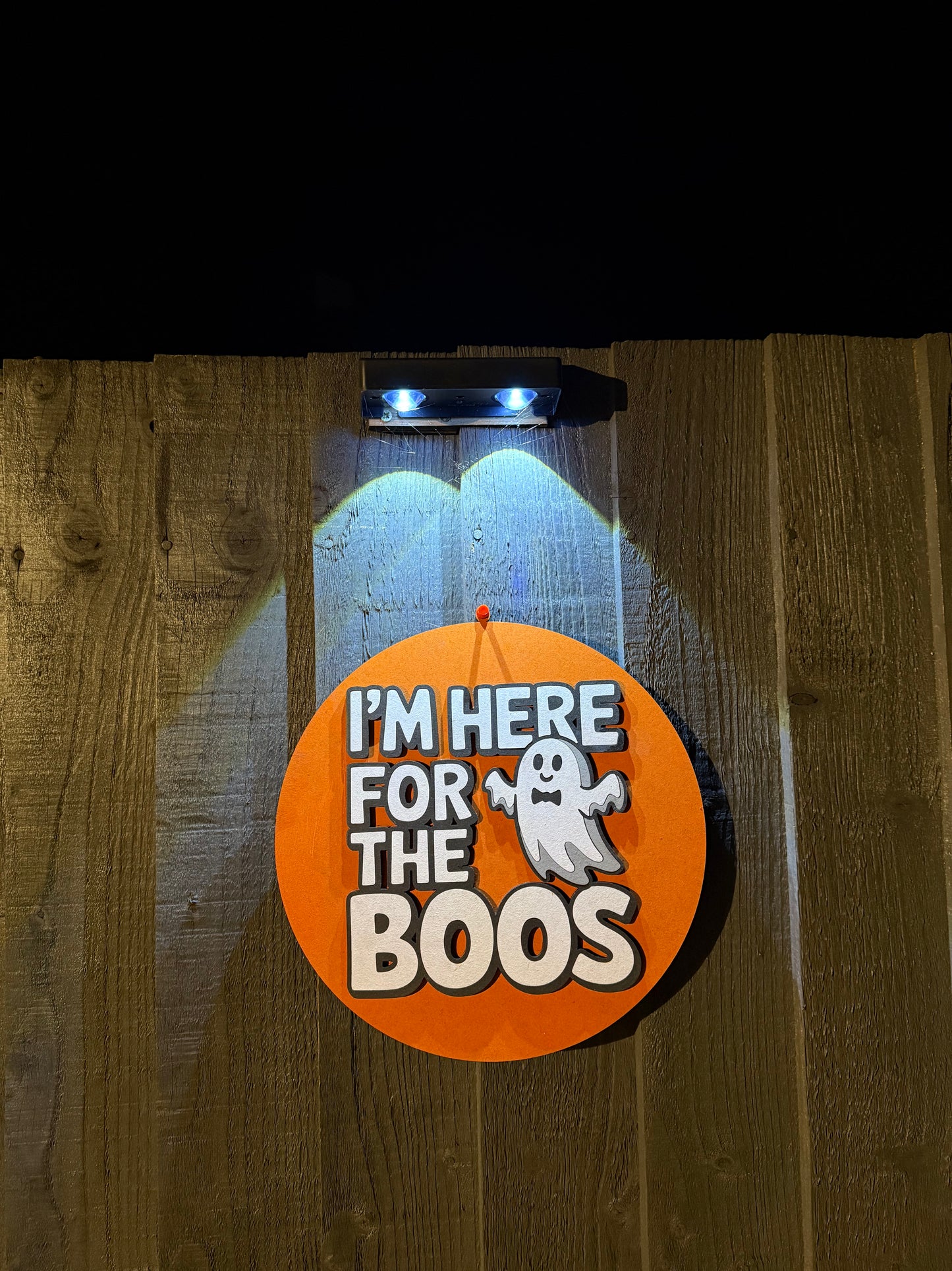 I'm Here for the Boos" – Round Halloween Door Sign | Funny Ghost Décor for Spooky Season
